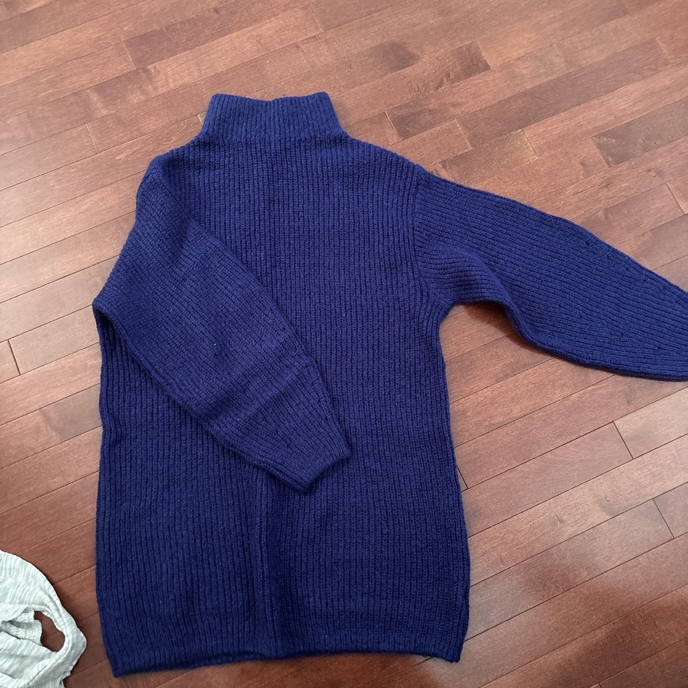 H&M sweater dress Xs